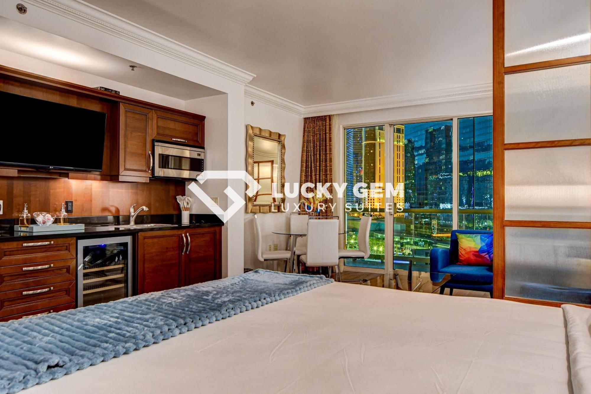 Hotel Lucky Gem Penthouse & Luxury At Signature Resort, 10817 Sphere View 5*